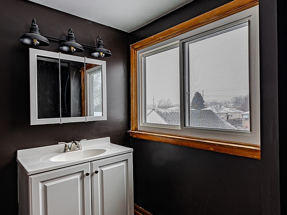 Upstairs master bath