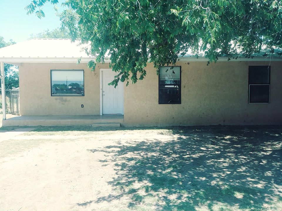 2nd image of 1608 S Avenue E