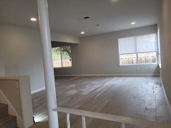 2nd image of 1495 San Marcos Dr