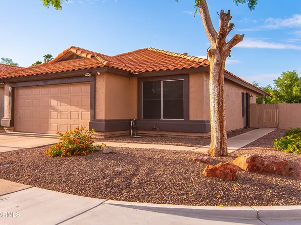 910 W REDONDO Drive, Gilbert, AZ 85233
