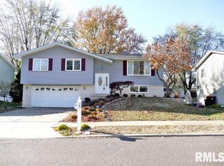 3821 N Kathy Ln, Peoria, IL 61615