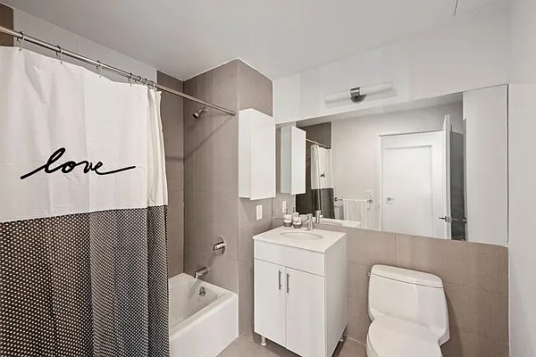 Rented by Nest Seekers International | media 17