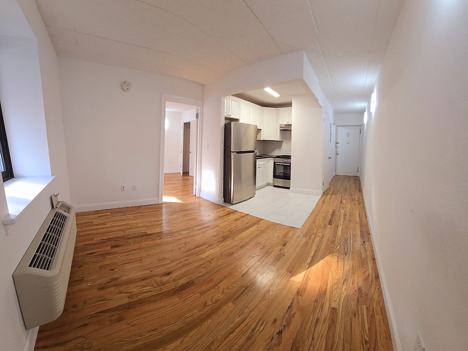 1st image of 143-51 Roosevelt Ave #2B