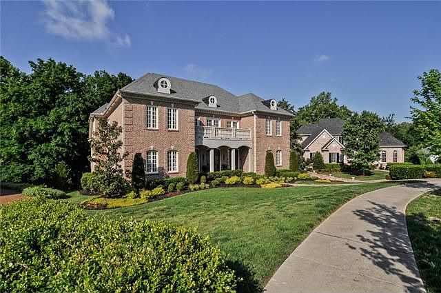 1st image of 656 Ayrshire Cir