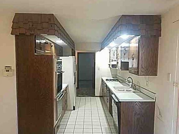 4th image of 7730 Cashew Dr