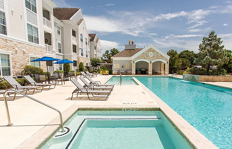 The Grand Parkway Apartments Swimming Pool and Hot Tub, Katy, Texas