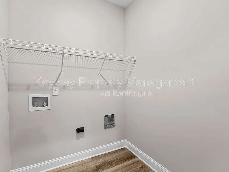 2103 Denmark Ave SE — Photo 9