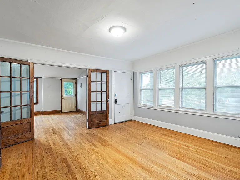 3372 N Downer Ave — Photo 6