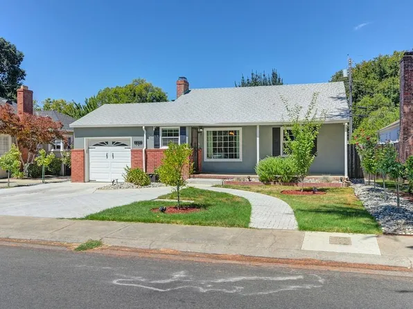 727 Swanston Dr, Sacramento, CA 95818
