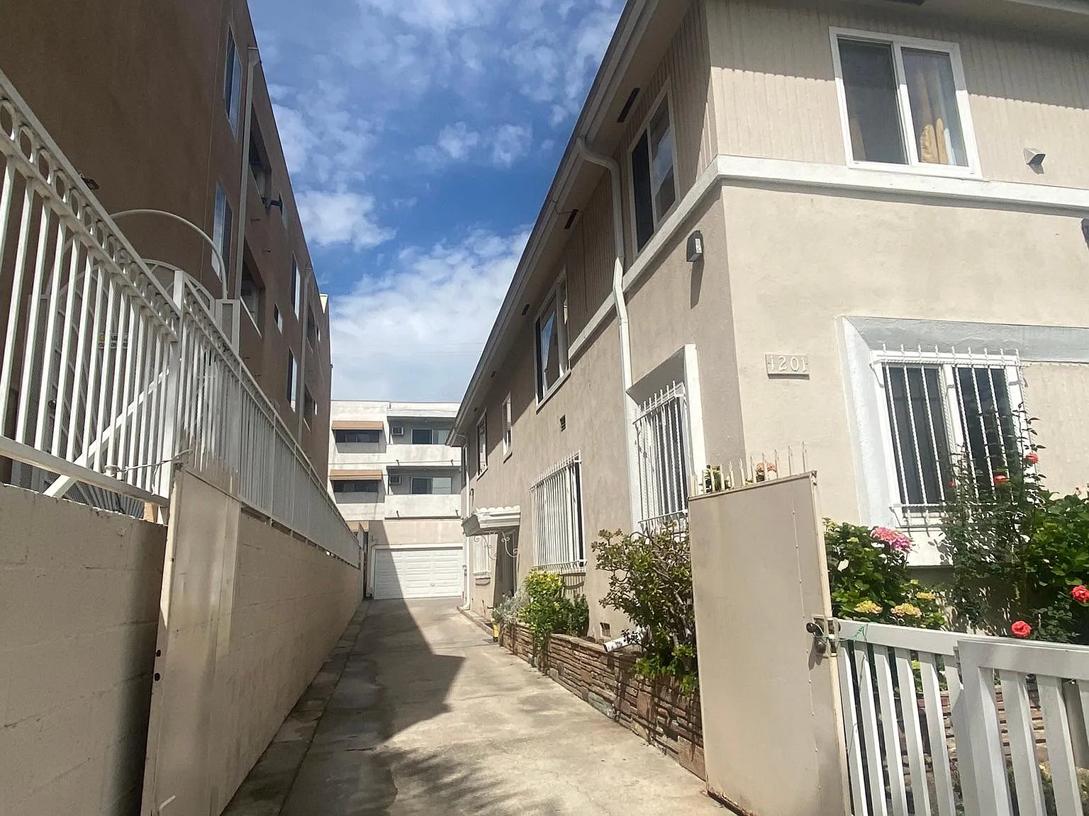 4-1201 S Shenandoah St — Photo 3