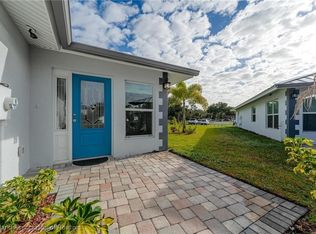 168 Village Cir, Labelle, FL 33935