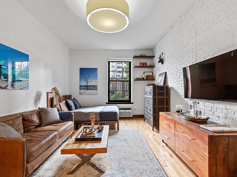 1st image of 356 W 23rd St APT 3C
