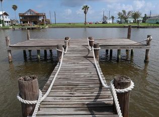 388 Copano Ridge Rd, Rockport, TX 78382