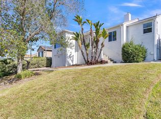 7520 Sunkist Dr, Oakland, CA