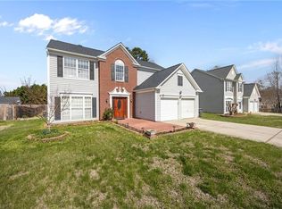 3310 Cherrybrook Dr, Jamestown, NC 27282