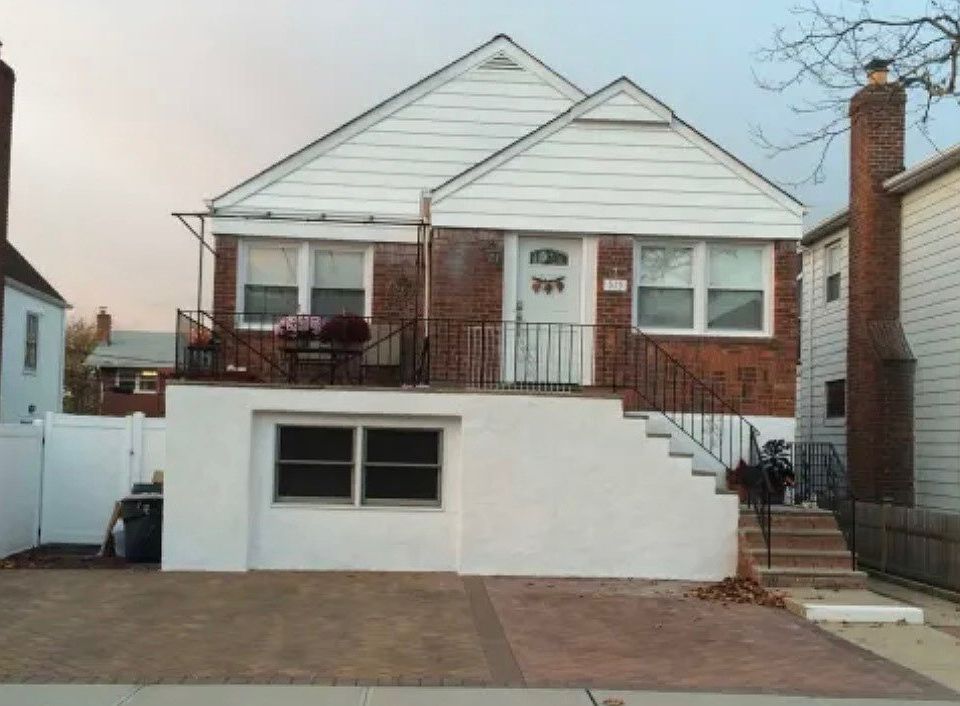 1st image of 515 E Penn St