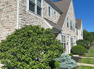 3583 Harbor Bay Dr, Loveland, OH 45140