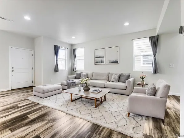 28435 E 8th Avenue, Watkins, CO 80137