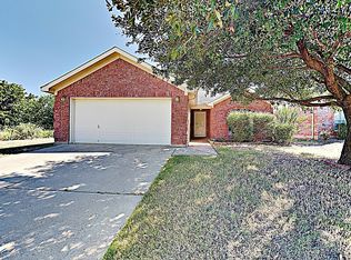 1324 Meadow Rose Trl, Burleson, TX 76028