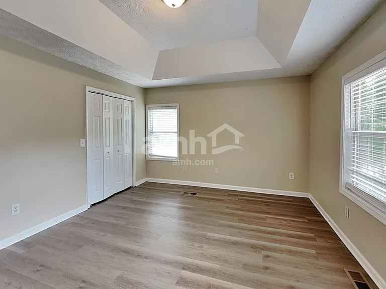 808 Grindstone Pl SW — Photo 11