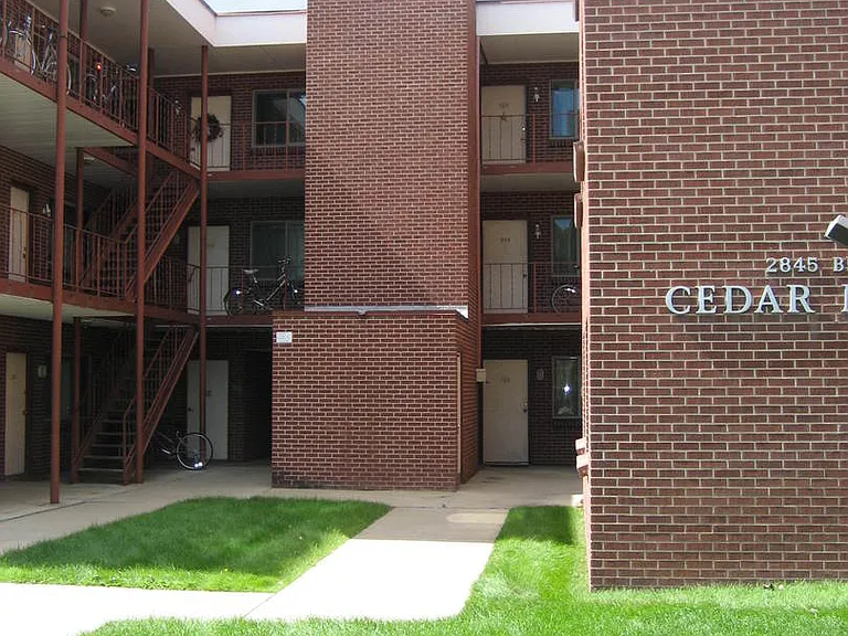 2845 Broadway Street — Photo 31