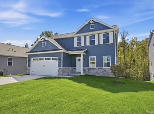 547 Jubilee Dr, Whitmore Lake, MI 48189