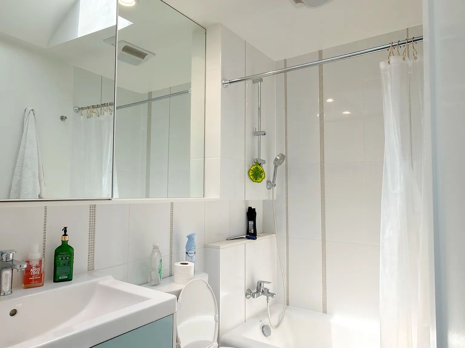 2 bed, $4,800 — Photo 3