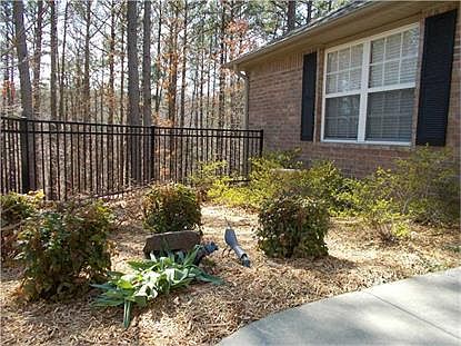 2nd image of 4 Hayle Ln