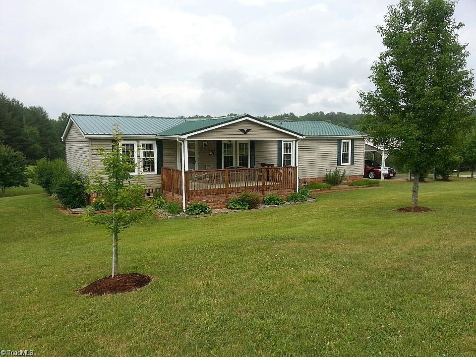 1st image of 43 Wolf Creek Ln
