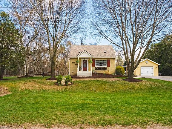 2nd image of 302 Fishers Glen Rd