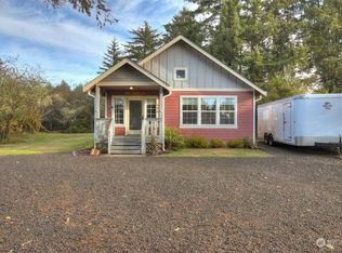 398 Canal Dr SE, Ocean Shores, WA