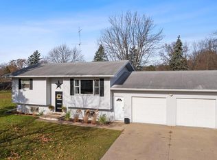 1125 Wellington Dr, Reedsburg, WI 53959