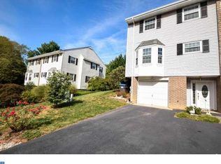 104 Emery Ct, Newark, DE 19711