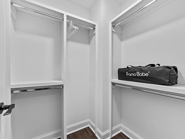 816 Crown Point Dr — Photo 14