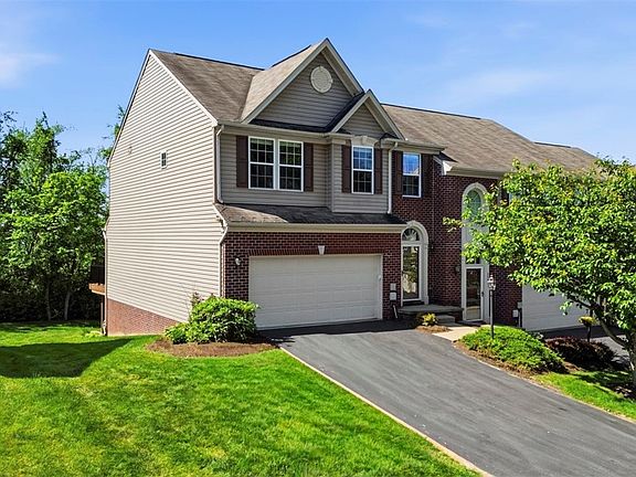 2nd image of 252 Corey Dr