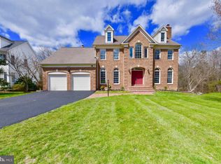 43542 Golden Meadow Cir, Ashburn, VA