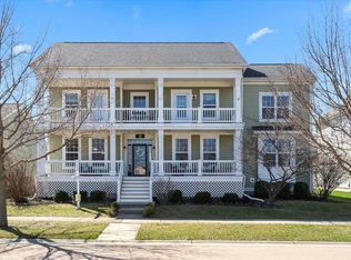 115 Atkinson Dr, Sugar Grove, IL 60554