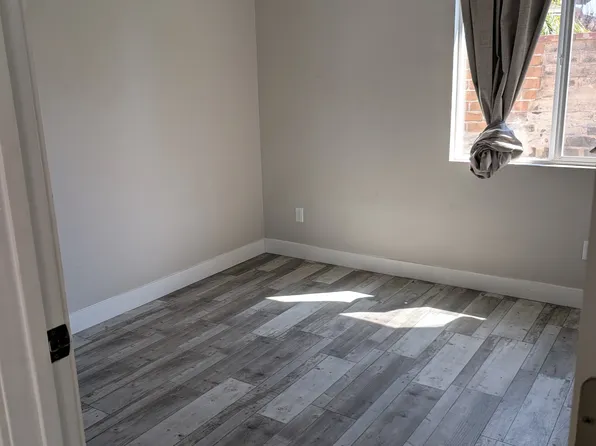 1140 E Ridgewood St #A, Long Beach, CA 90807