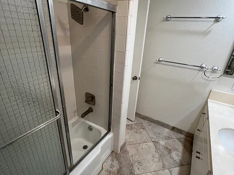 5700 Ravenspur Dr #201 — Photo 16