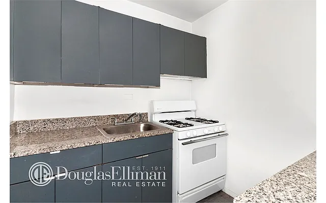 Rented by Douglas Elliman | media 18