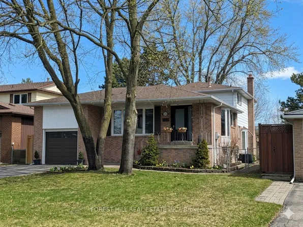 163 Birchlawn Rd, Caledon, ON L7E 3W3