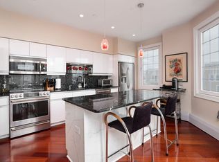 205 Shearwater Ct W APT 41, Jersey City, NJ