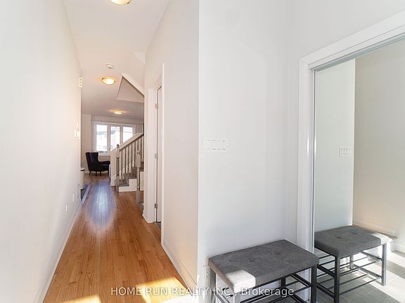 3rd image of 211 Clonrush Way