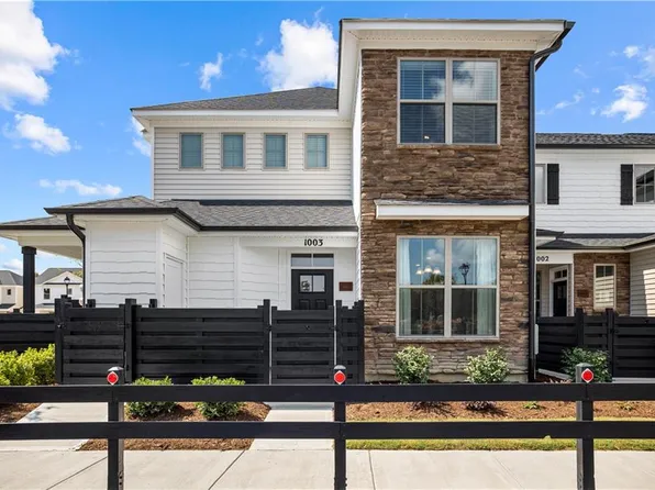 1502 Kathy Ann Way E, Carrollton, VA 23314