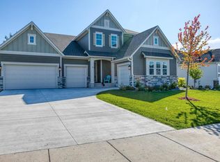 3084 Wild Flower Trl, Medina, MN 55340