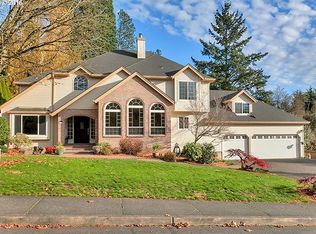 12504 SW Shelby Ct, Lake Oswego, OR 97035