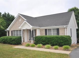 5724 N Spring Flowers Dr, Graham, NC 27253