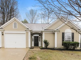 9233 Rotherham Ln, Charlotte, NC 28216