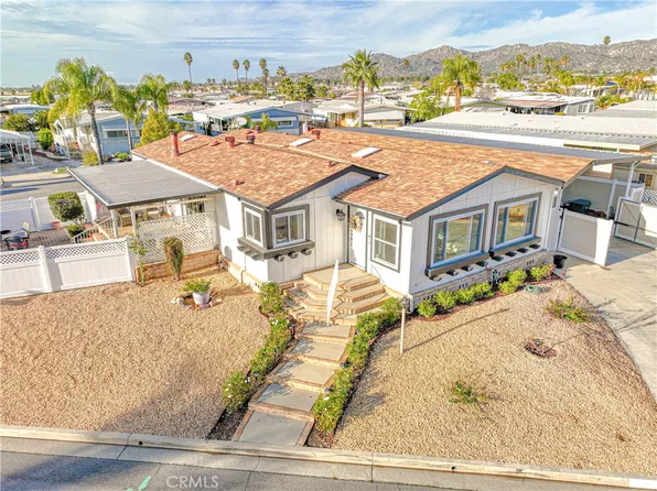 30760 Paradise Palm Ave, Homeland, CA 92548