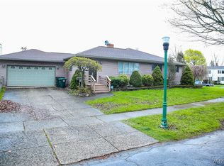 160 Monroe Dr, Buffalo, NY 14221